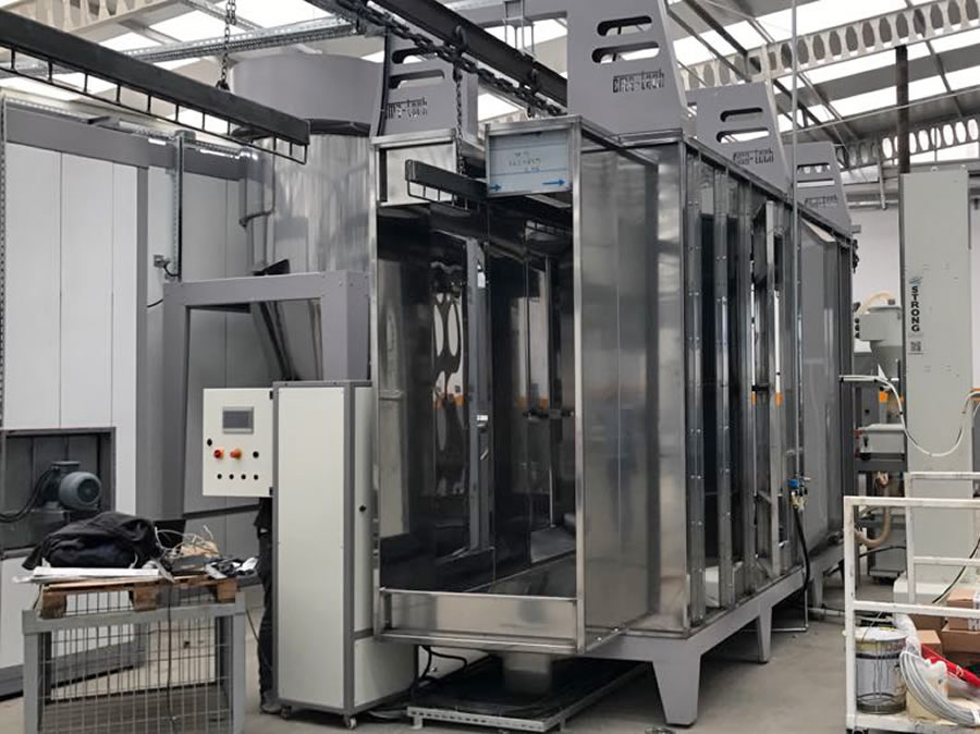 Onder Makina Boya Kabinleri ve Servis EkipmanlarıRobotlu ve Konveyörlü Tesis4-3